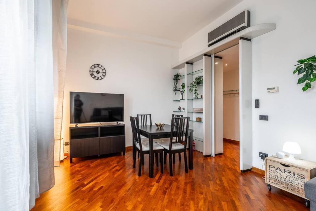 Apartamento Carrobbio's Nest - Elegant With Wifi And Netflix Milão